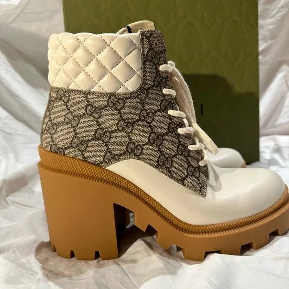 Gucci lace up boots size 38.5 - Picture 5 of 9